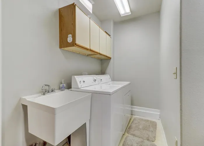 Legends 11 Apartment